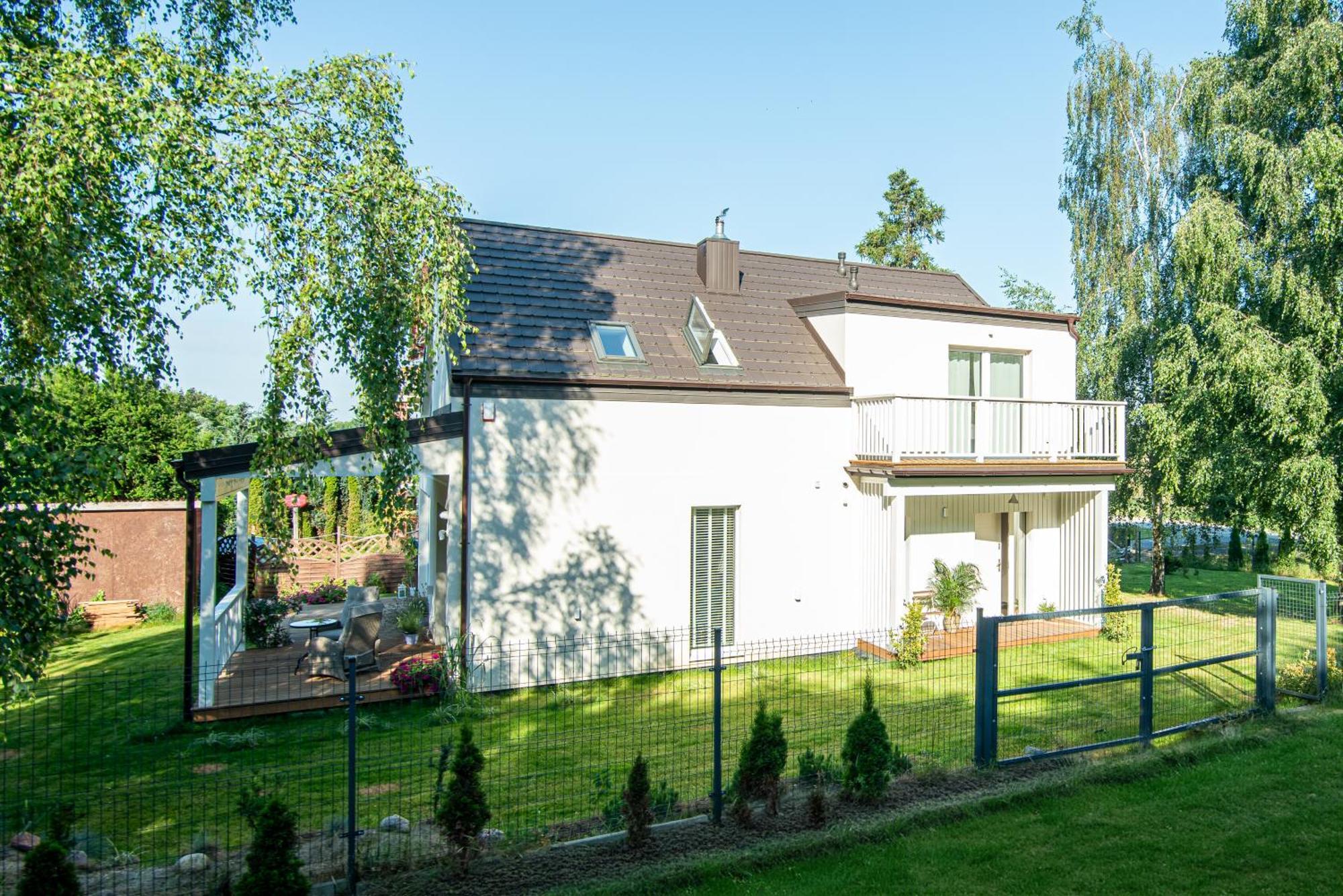 Villa Leo House